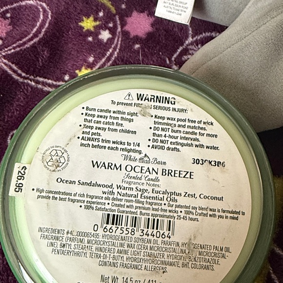 White Barn Warm Ocean Breeze Scented Candle - Picture 3 of 4